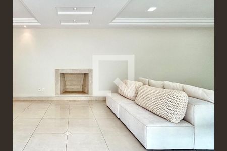 Casa à venda com 4 quartos, 400m² em Anhangabaú, Jundiaí