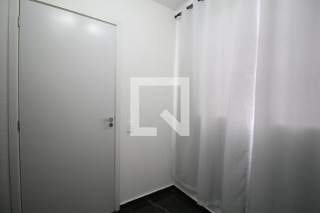 Quarto 2 de apartamento para alugar com 2 quartos, 45m² em Vila Suzana, São Paulo