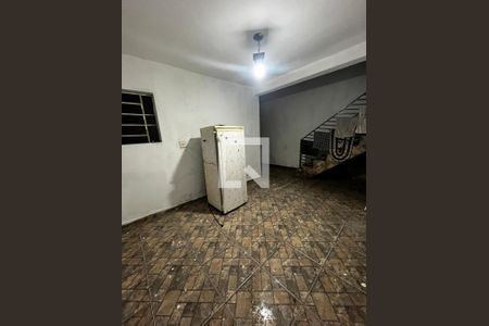 Quarto de casa para alugar com 3 quartos, 187m² em Baronesa, Osasco