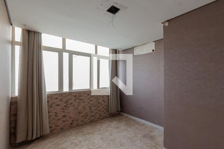 Sala de casa de condomínio para alugar com 4 quartos, 250m² em Planalto Paulista, São Paulo