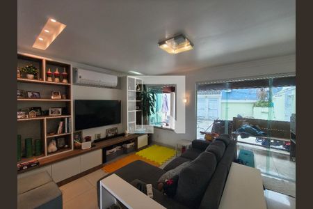 Casa de Condomínio à venda com 4 quartos, 155m² em Pechincha, Rio de Janeiro