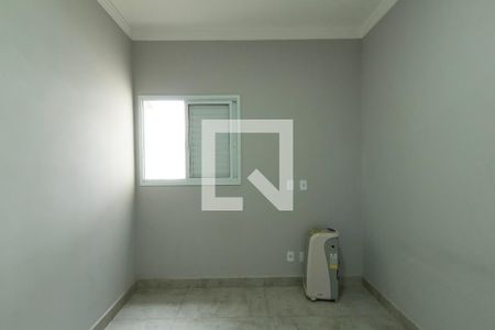 Quarto 1 de casa de condomínio para alugar com 2 quartos, 53m² em Aparecidinha, Sorocaba