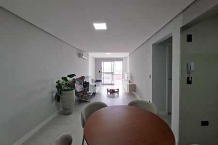 Sala de apartamento para alugar com 2 quartos, 122m² em Vila Caiçara, Praia Grande