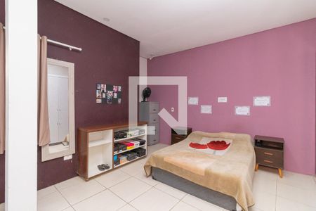 Quarto 1 de casa à venda com 2 quartos, 75m² em Vila Araguaia, São Paulo