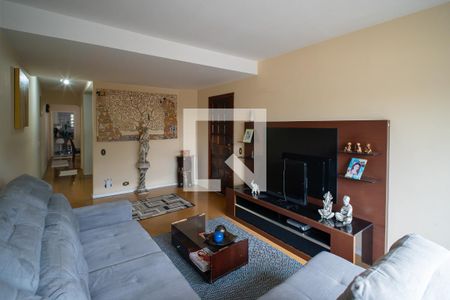 Sala de casa à venda com 3 quartos, 200m² em Jardim Pinheiros, São Paulo