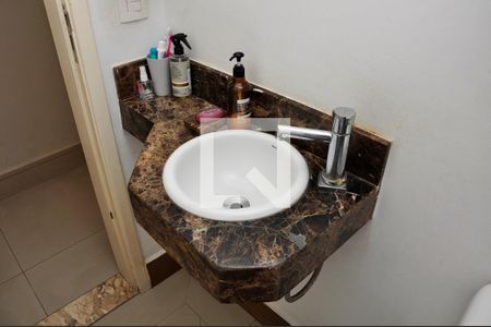 Detalhe - Sala - Lavabo de casa à venda com 4 quartos, 185m² em Vila Fiat Lux, São Paulo