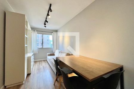 Sala de apartamento para alugar com 2 quartos, 54m² em Parque Imperial, São Paulo