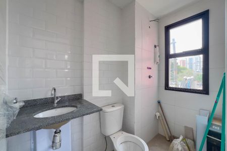 Banheiro de apartamento para alugar com 1 quarto, 30m² em Vila Mariana, São Paulo
