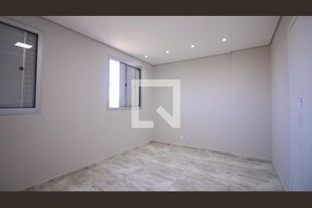 Apartamento à venda com 2 quartos, 60m² em Jardim Santa Teresinha, São Paulo