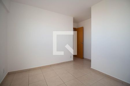 Quarto 2 de apartamento para alugar com 2 quartos, 50m² em Qi 24, Brasília