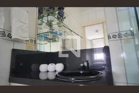 Banheiro suite  de apartamento à venda com 2 quartos, 92m² em Cristo Redentor, Porto Alegre