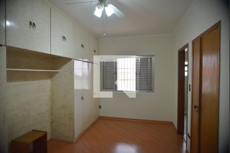 Quarto Suite 1 de casa para alugar com 3 quartos, 290m² em Bangú, Santo André
