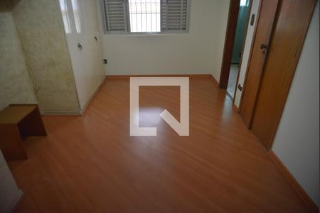 Quarto Suite 1 de casa para alugar com 3 quartos, 290m² em Bangú, Santo André