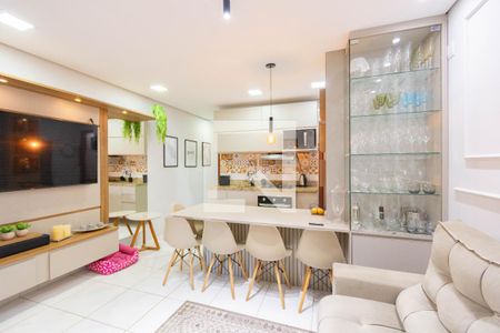 Casa à venda com 2 quartos, 55m² em Olaria, Canoas