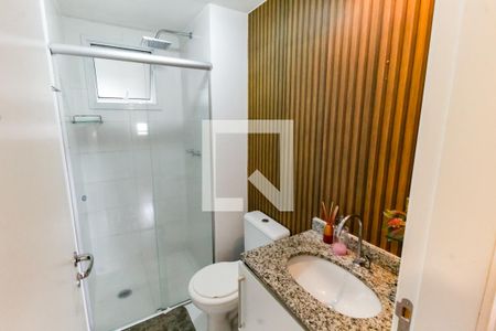 Banheiro Corredor de apartamento para alugar com 3 quartos, 70m² em Vila Suzana, São Paulo