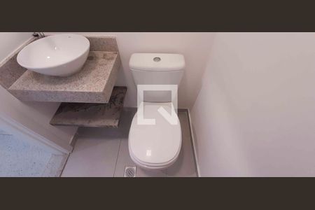 Lavabo de apartamento para alugar com 2 quartos, 67m² em Vila Osasco, Osasco