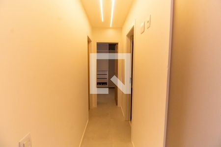 Corredor  de apartamento à venda com 2 quartos, 99m² em Santo Antônio, Niterói