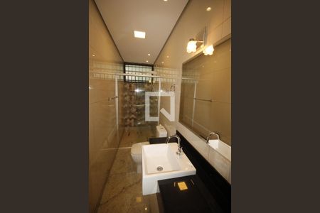 banheiro 1 de apartamento à venda com 3 quartos, 108m² em Coracao de Jesus, Belo Horizonte