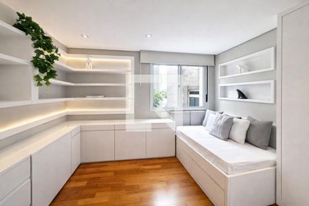 Apartamento à venda com 4 quartos, 130m² em Itaim Bibi, São Paulo