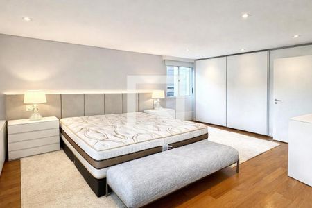 Apartamento à venda com 4 quartos, 130m² em Itaim Bibi, São Paulo