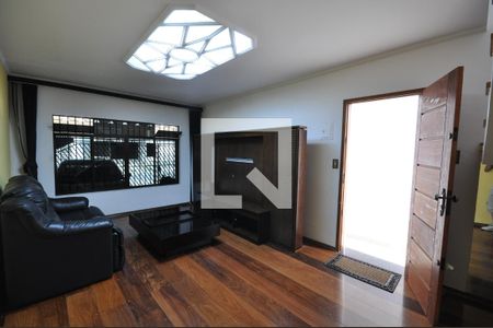 Sala de casa à venda com 3 quartos, 122m² em Vila Guilherme, São Paulo