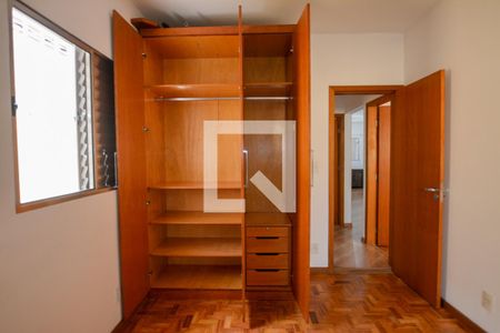 Quarto 1 - Armários de casa para alugar com 3 quartos, 120m² em Conjunto Residencial Butanta, São Paulo