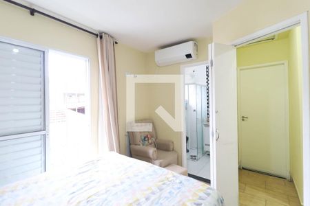 Suíte de casa de condomínio à venda com 2 quartos, 90m² em Vila Nivi, São Paulo