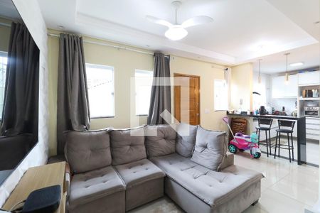 Sala de casa de condomínio à venda com 2 quartos, 90m² em Vila Nivi, São Paulo