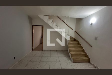 Sala de casa para alugar com 2 quartos, 80m² em Cidade Monções, São Paulo