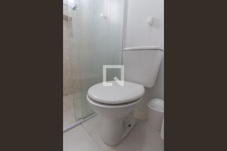 Banheiro da Suíte de casa de condomínio à venda com 3 quartos, 160m² em Vila Guilherme, São Paulo