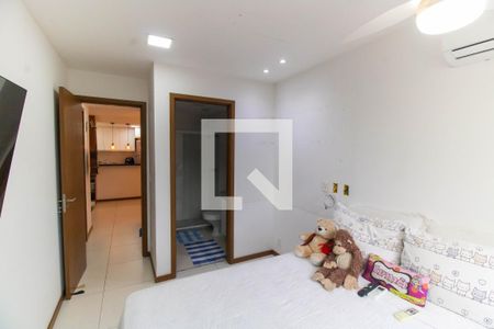 Suíte 1 de apartamento à venda com 2 quartos, 71m² em Santa Rosa, Niterói