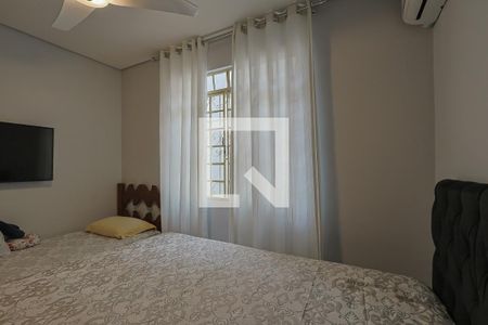 Casa à venda com 4 quartos, 300m² em Ana Lúcia, Belo Horizonte