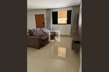 Sala de casa de condomínio para alugar com 3 quartos, 190m² em Sitios Santa Luzia, Aparecida de Goiânia