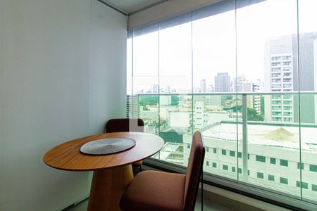 Varanda de kitnet/studio à venda com 1 quarto, 26m² em Perdizes, São Paulo