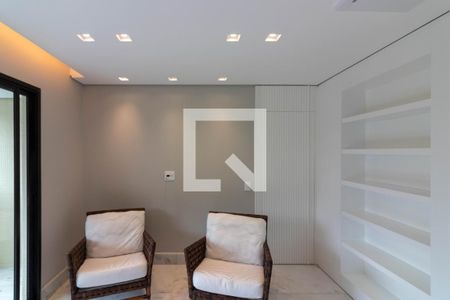 Sala de apartamento à venda com 3 quartos, 77m² em Vila Nova Conceição, São Paulo