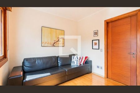 Sala de apartamento para alugar com 1 quarto, 70m² em Auxiliadora, Porto Alegre