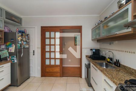 Cozinha de apartamento para alugar com 3 quartos, 88m² em Mont’Serrat, Porto Alegre