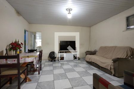 Sala de casa à venda com 3 quartos, 100m² em Pechincha, Rio de Janeiro