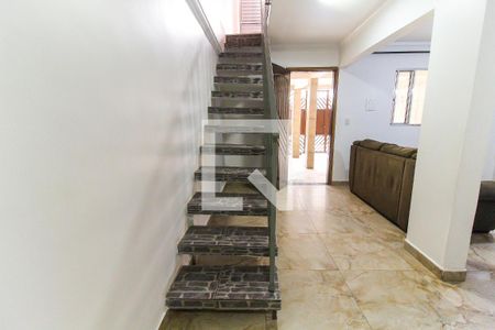 Hall de casa para alugar com 3 quartos, 160m² em Jardim Sao Carlos (zona Leste), São Paulo