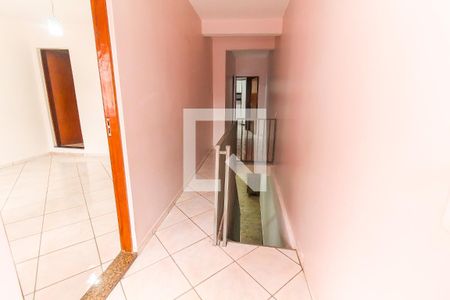 Hall de casa para alugar com 3 quartos, 160m² em Jardim Sao Carlos (zona Leste), São Paulo