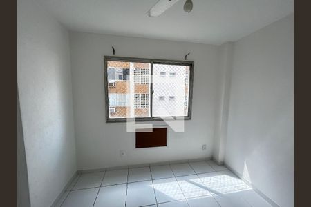 Quarto 1 de apartamento para alugar com 2 quartos, 55m² em Lins de Vasconcelos, Rio de Janeiro