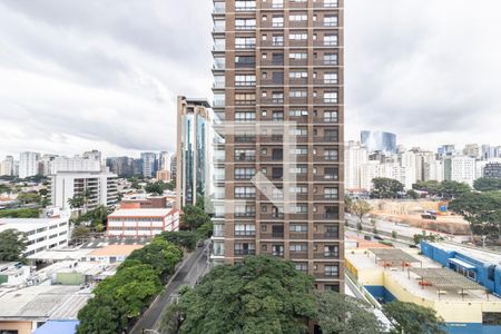 Varanda de apartamento à venda com 2 quartos, 147m² em Vila Nova Conceição, São Paulo