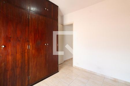 Quarto 1 de casa à venda com 2 quartos, 61m² em Jardim Rizzo, São Paulo
