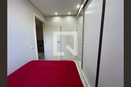 Quarto 1 de apartamento para alugar com 2 quartos, 40m² em Jardim D’abril, São Paulo
