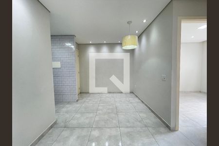 Sala de apartamento para alugar com 2 quartos, 40m² em Jardim D’abril, São Paulo