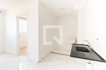 Sala/Cozinha de apartamento para alugar com 2 quartos, 38m² em Cidade Nova São Miguel, São Paulo