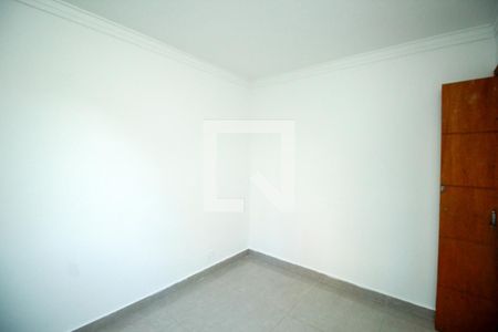 Quarto 1 de apartamento para alugar com 2 quartos, 41m² em Vila Scarpelli, Santo André