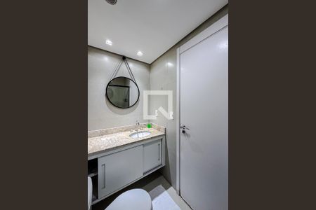 Banheiro de kitnet/studio para alugar com 1 quarto, 17m² em Vila Mariana, São Paulo