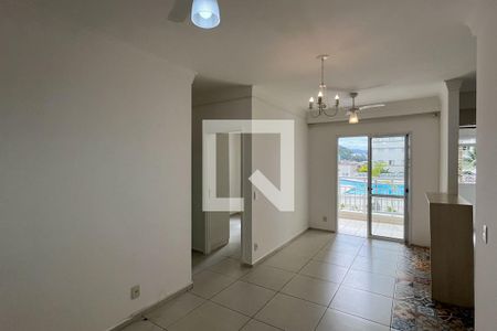 Sala de apartamento para alugar com 2 quartos, 64m² em Marapé, Santos