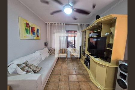 Casa à venda com 3 quartos, 250m² em Rio Pequeno, São Paulo